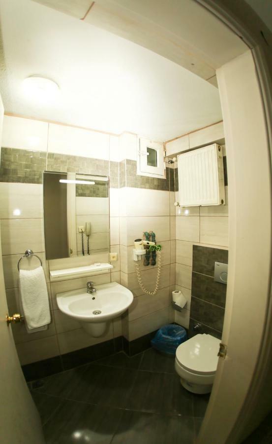 Ilion Hotel Чанаккале Екстериор снимка